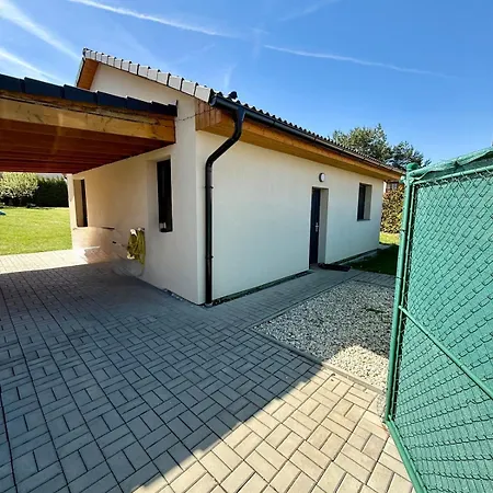 Tiny House, Renowned Location, 20 Minutes From Prague Holiday home *