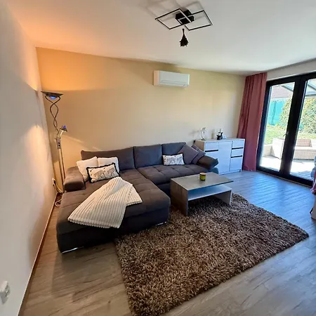 Holiday home Tiny House, Renowned Location, 20 Minutes From Prague Ritka
