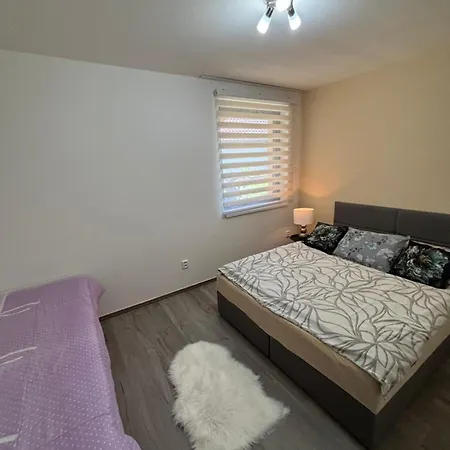 Holiday home Tiny House, Renowned Location, 20 Minutes From Prague *